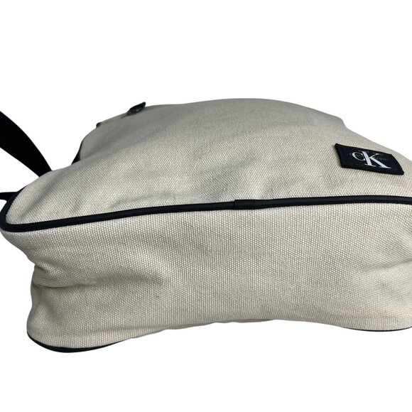 Calvin Klein Beige Canvas Crossbody Bag With Black Strap & Zipper - Picture 7 of 12
